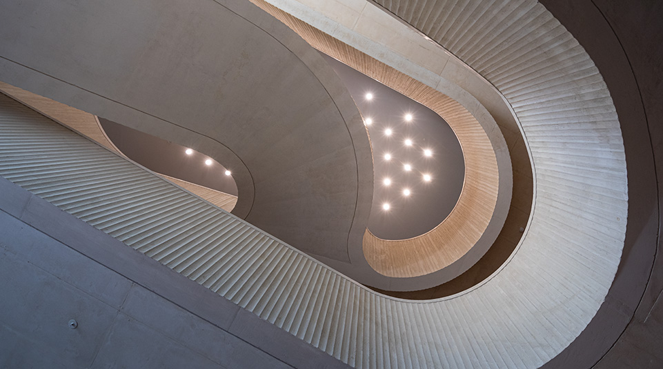 Architects-Herzog-and-de-Meuron.-Executive-Architect-Mann-Shinar.-Photo©Laurian-Ghinitoiu-8