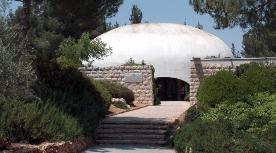 Israel_Goldstein_Synagogue._Photo_by-מיכאל-יעקובסון