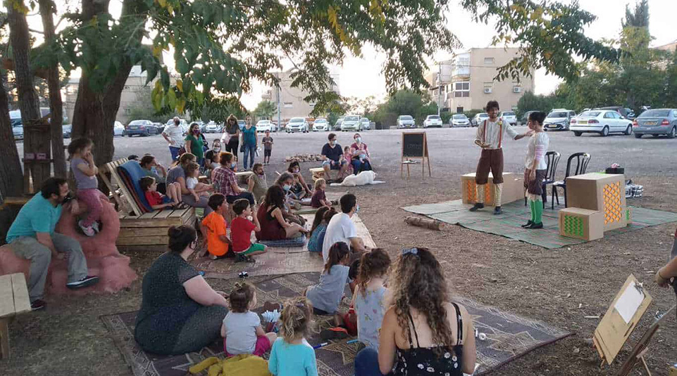 אמנות-מתחת-לרדאר_באדיבות-תיאטרון-משו-משו-1